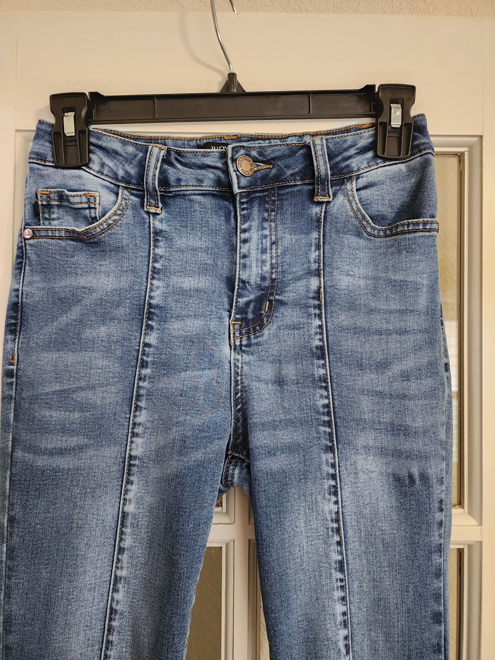 Judy Blue JB88380 Super Flare Jeans Raw Hem Pintuck Medium Wash 3/26 - Picture 5 of 16